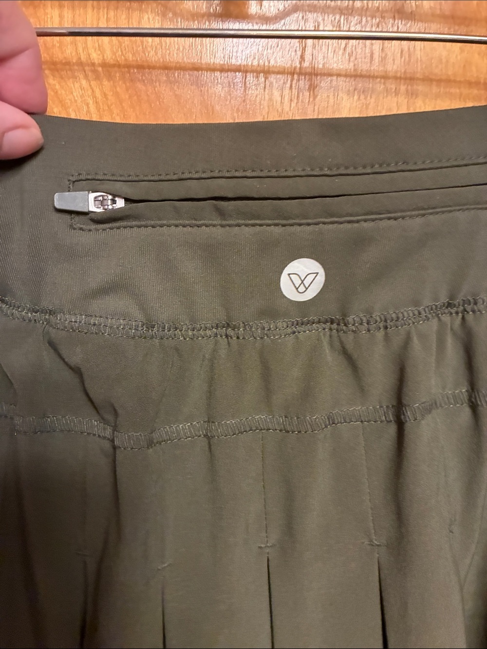 LIVI ACTIVE. Olive Green Skort with Built-In Shorts with pockets. Size L (14-16) - Picture 8 of 11